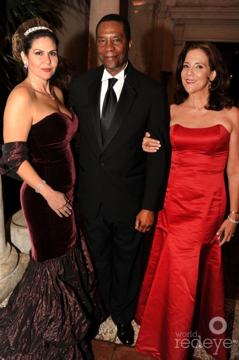 Laura Munilla, Rayfield McGhee, Linda Levy Goldberg