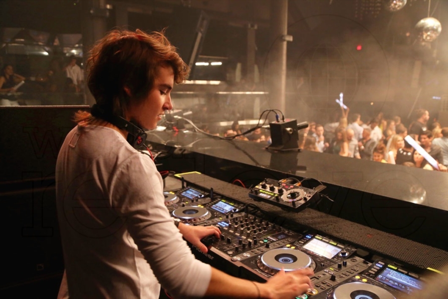 33-Danny Avila47