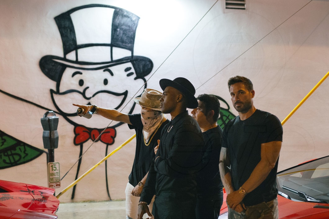 Street artist Alec Monopoly is a blinged-out, socially engaged paradox -  Los Angeles Times