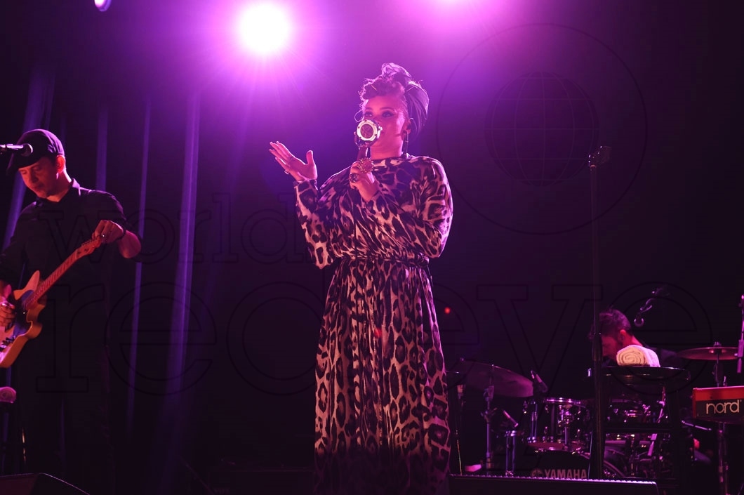 23-Andra Day - LIVE5_new