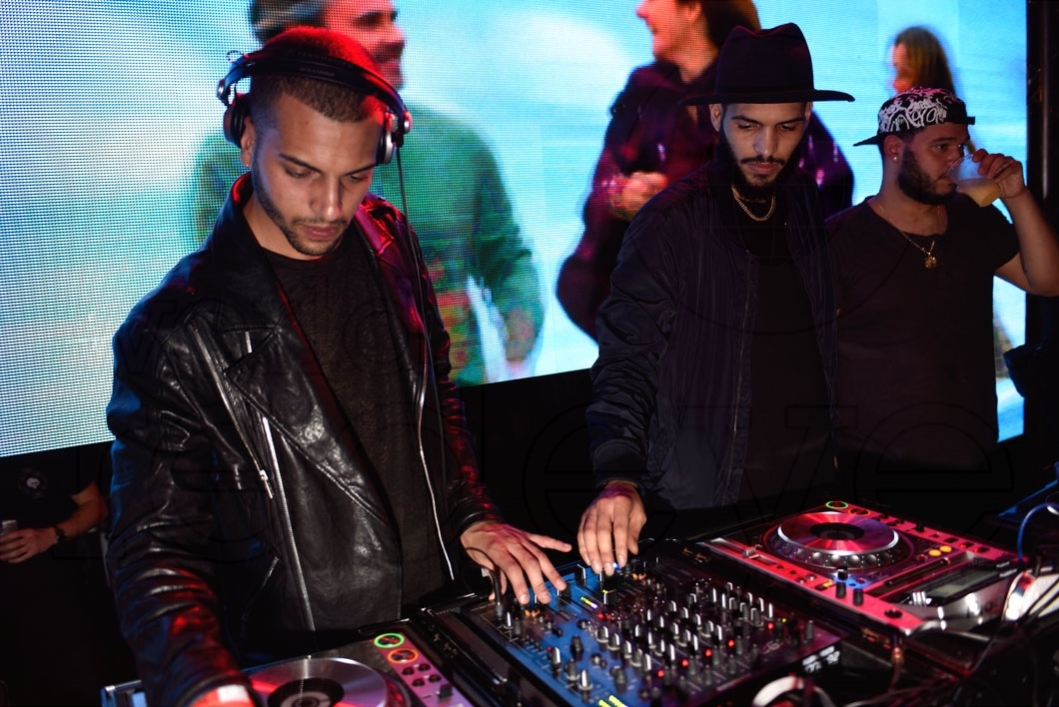 3-Martinez Brothers Djing1_new