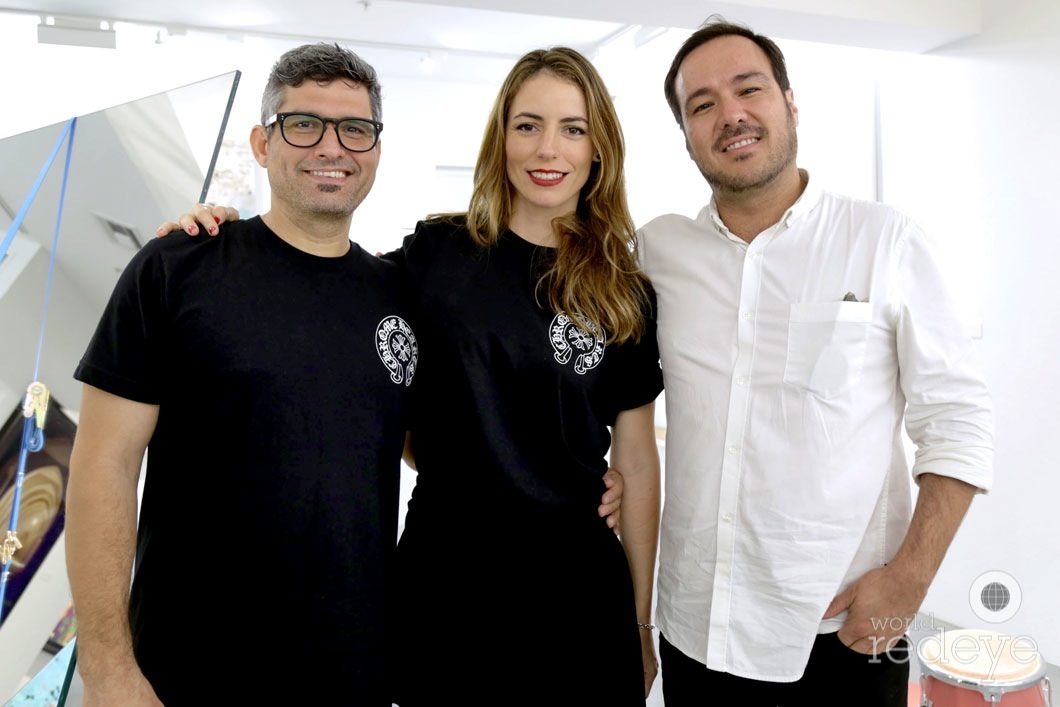 44.5-Jose Davila, Laura Rodriguez & Dago Rodriguez (Los Carpinteros)1