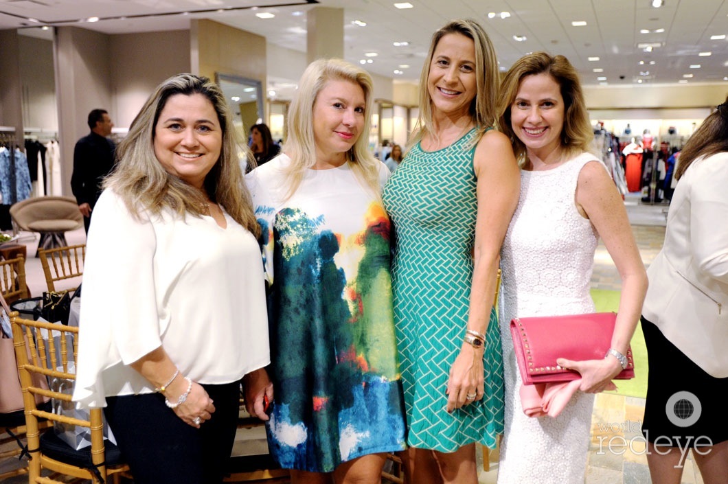 Anna Rizzo, Patricia Chirol, Suzane Macedo, & Jo Paes