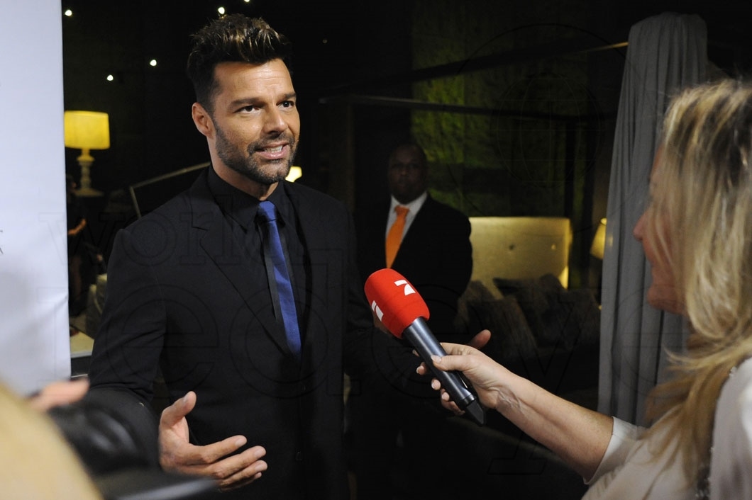 16-Ricky Martin INTERVIEW2_new