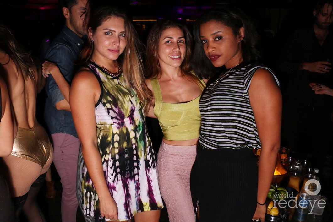 23-Sheyla Cure, Nicolle Cure, & Guia Golden_new