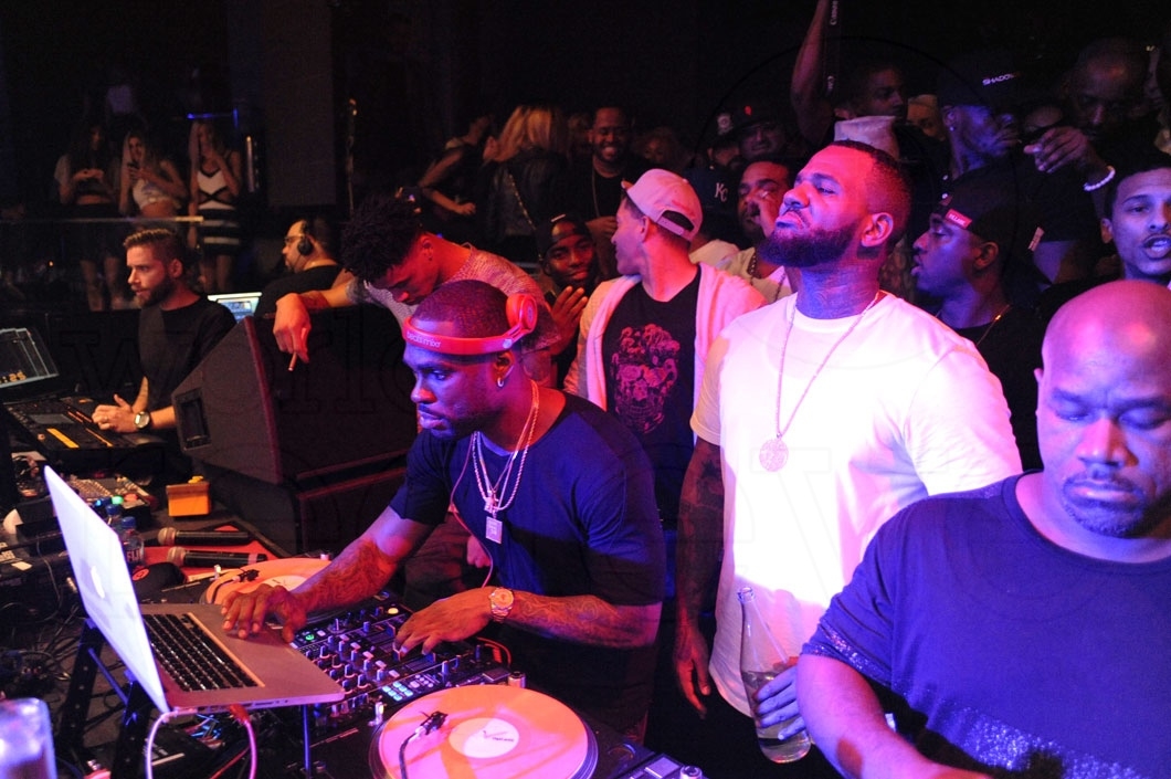 27-Stevie J, Jim Jones, Alec Monopoly, & The Game DJing2_new