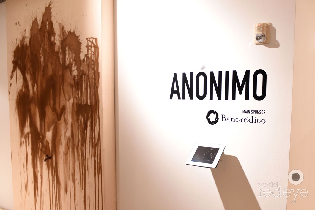 Anonimo Art Auction at The M Building World Red Eye World Red Eye