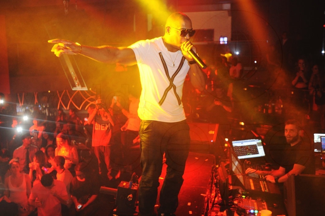 9-Ja Rule Preforming