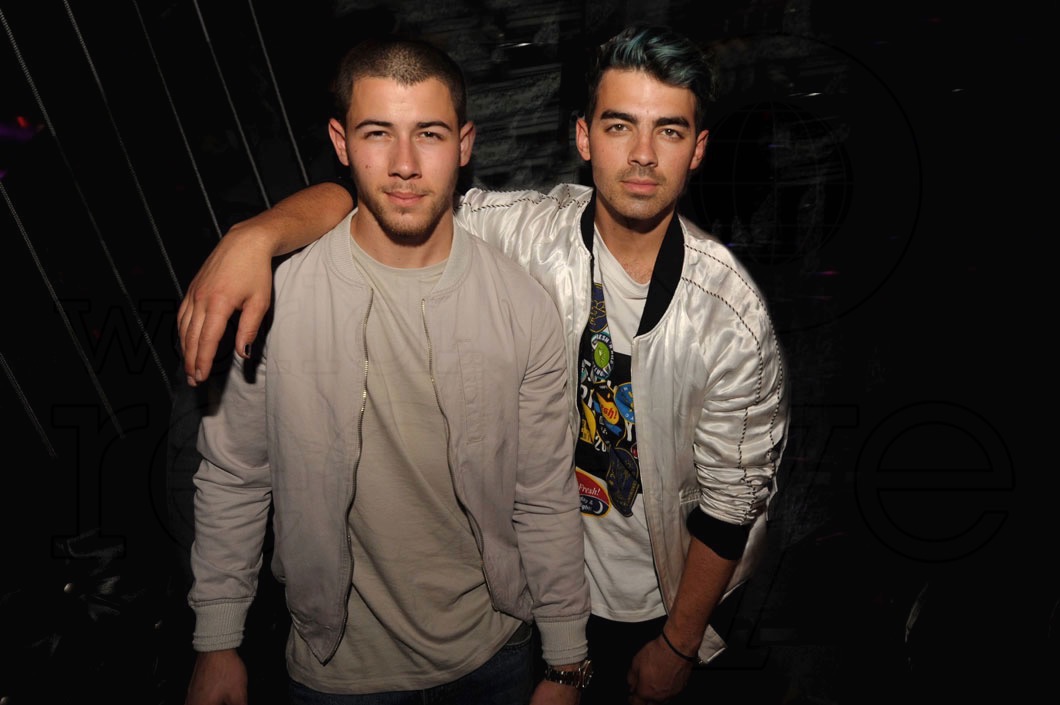 1-Nick & Joe Jonas