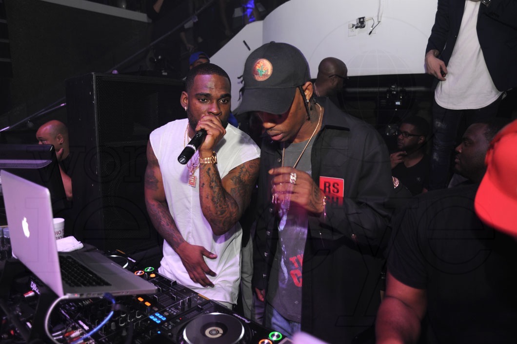 6-Stevie J & Travis Scott Djing