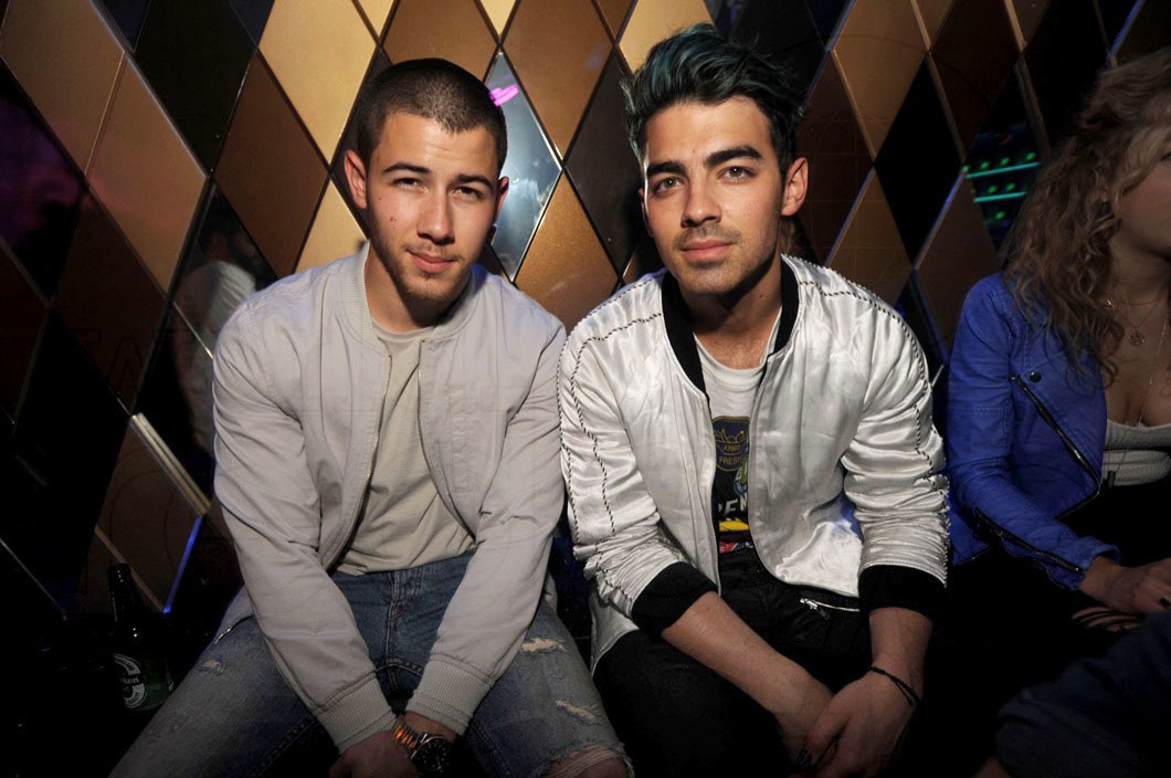 5-Nick-Jonas-Joe-Jonas22