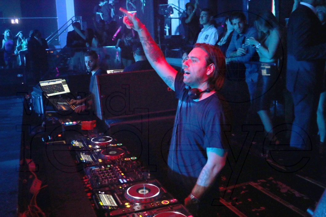 2.2-Sebastian Ingrosso Djing5_new