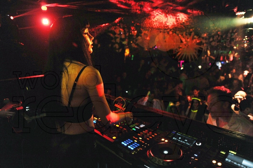 31-Audrey Napoleon DJing10