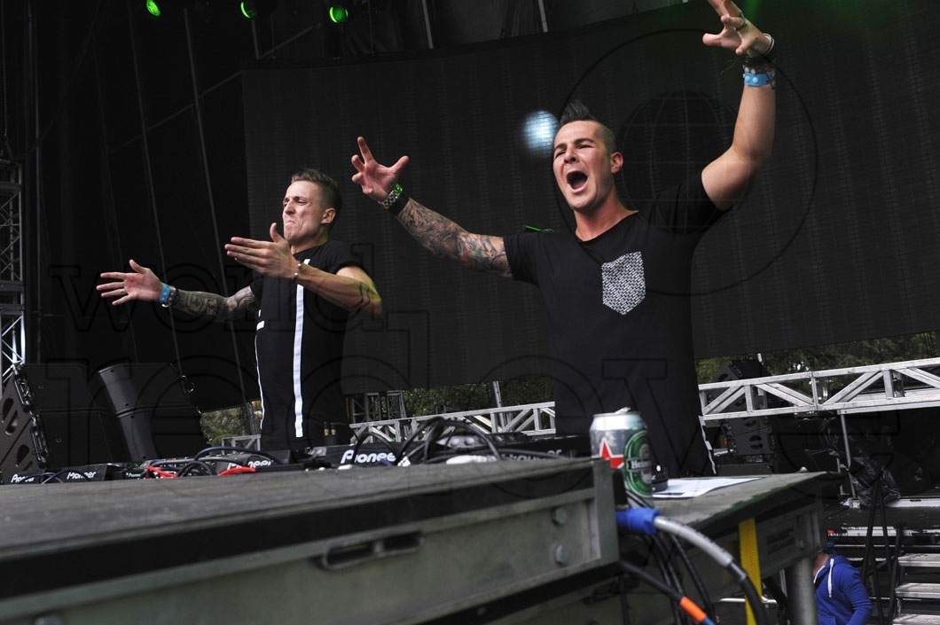 28-Blasterjaxx2