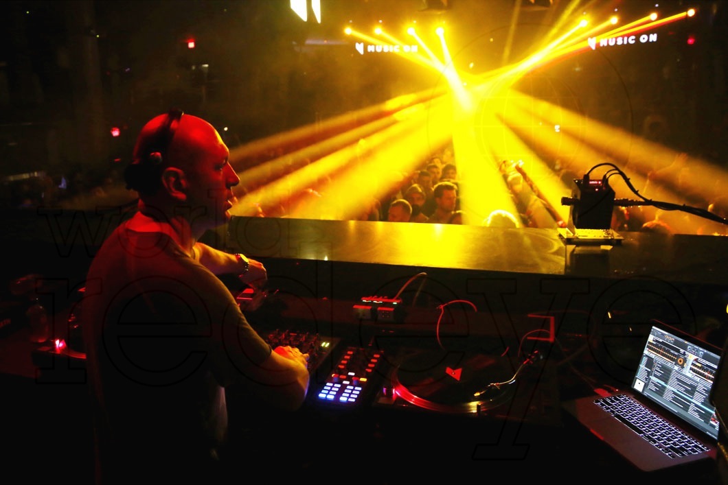 13-Marco Carola5_new