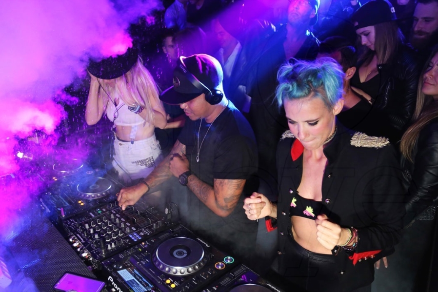 2-Nervo & Chuckie49