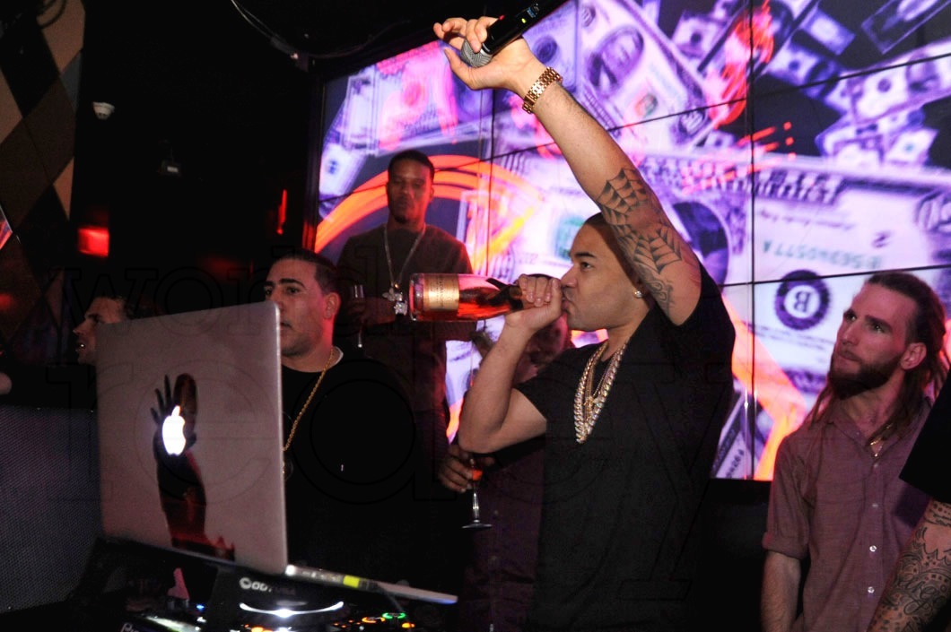 25.7-9-DJ Envy djing18_new