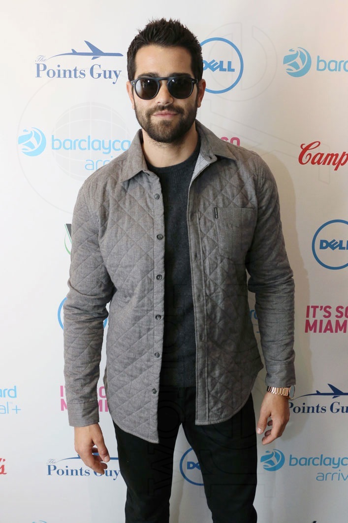 17.5-Jesse Metcalfe1A