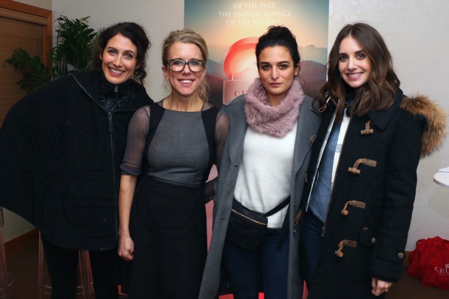 43-Lisa Edelstein, Lauren Weedman, Jenny Slate, & Alison Brie1