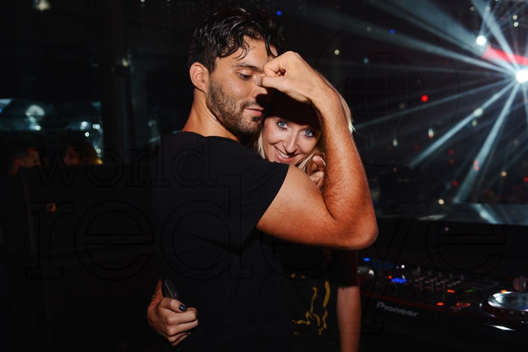 50.1a-DJ R3HAB & Irish Sara2_new