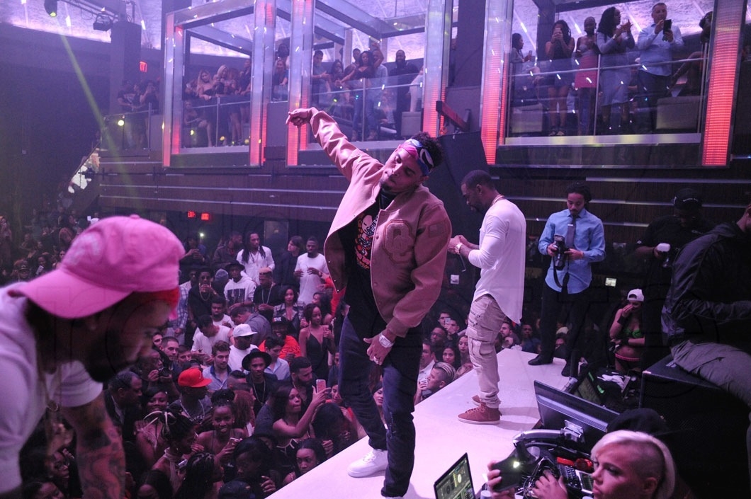 11-Chris Brown, Stevie J, & Friend LIVE1