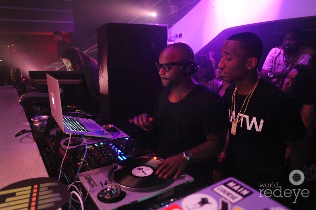 16-Tay James DJing5