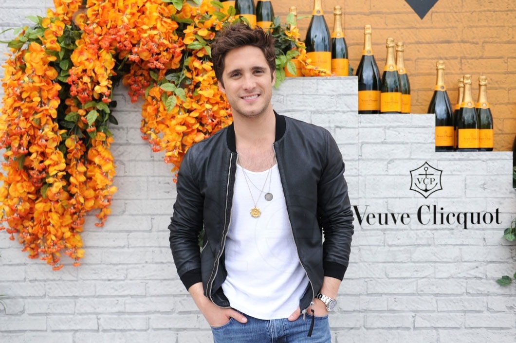 8.4-Diego Boneta2