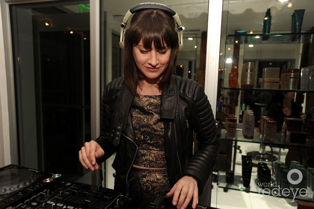 50-Sasha Lauzon djing3