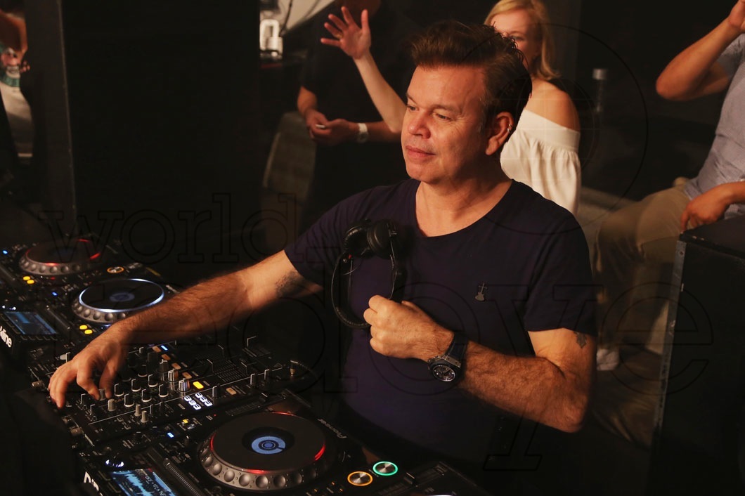 17.5-Paul Oakenfold19_new