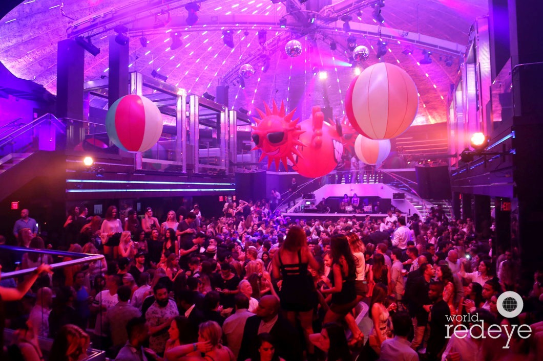 24-Atmosphere at LIV at Fontainebleau16_new