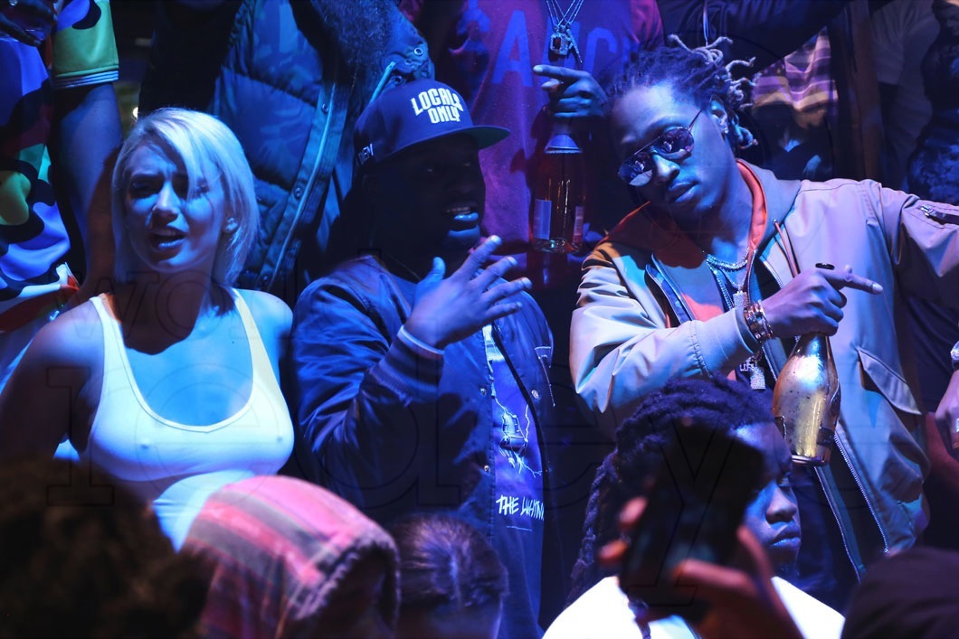 20-Julz, Zoey Dollaz, & Future12