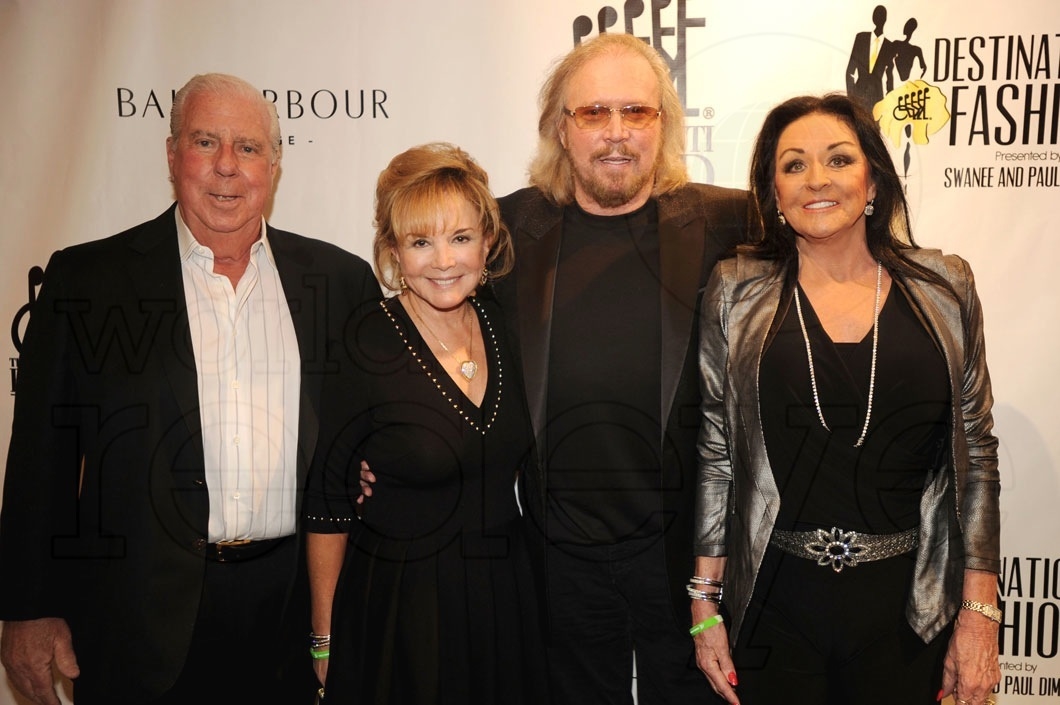 52.5-Paul DiMare, Swanee DiMare, Barry Gibb, & Linda Gibb1