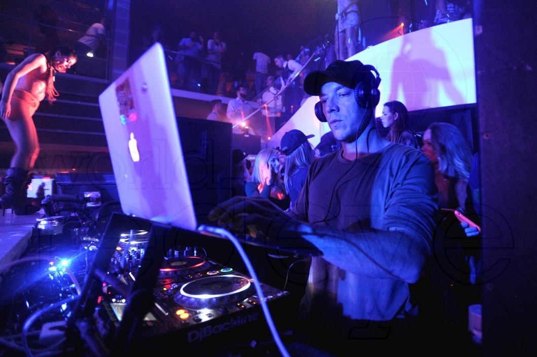 9-Diplo djing61