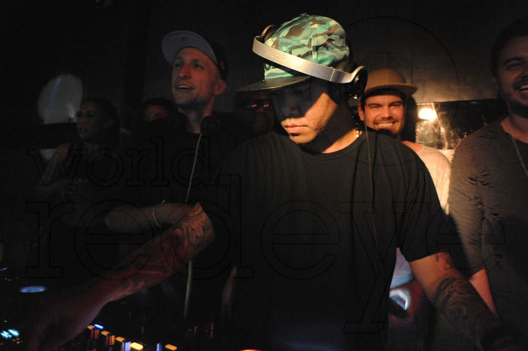 17-VICE & Chuckie DJing21_new