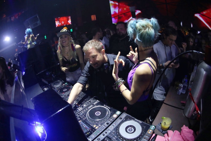 19.4-Nervo & Dash Berlin3