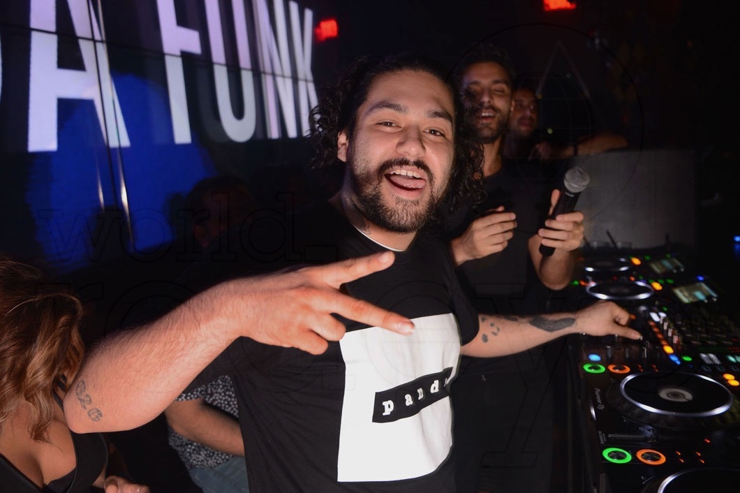 33-Deorro