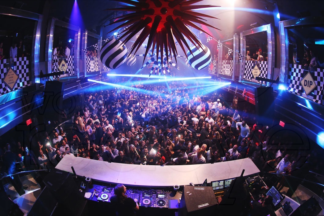 0.5-Atmosphere at LIV at Fontainebleau27_new