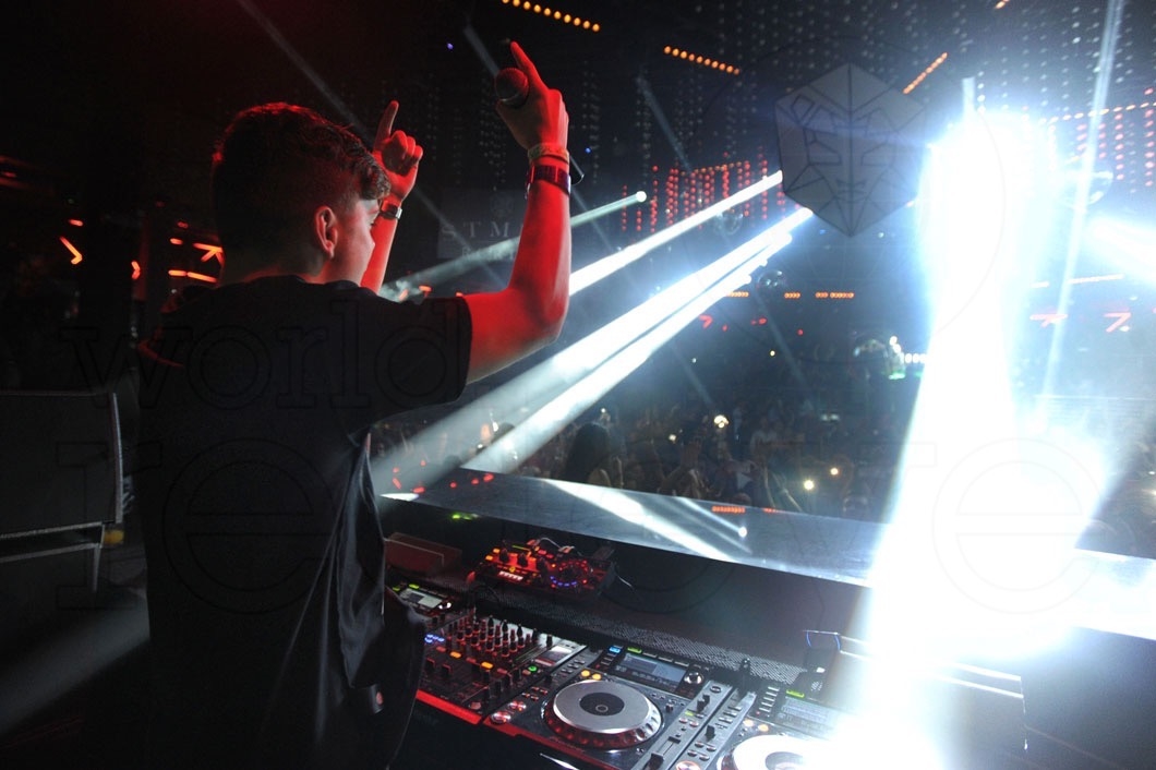 10-[Martin Garrix djing6