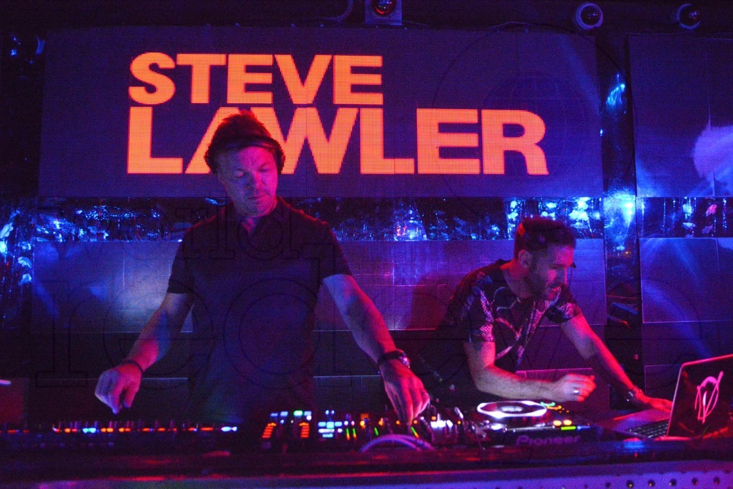 2-Pete Tong and Steve Lawler Djing_new