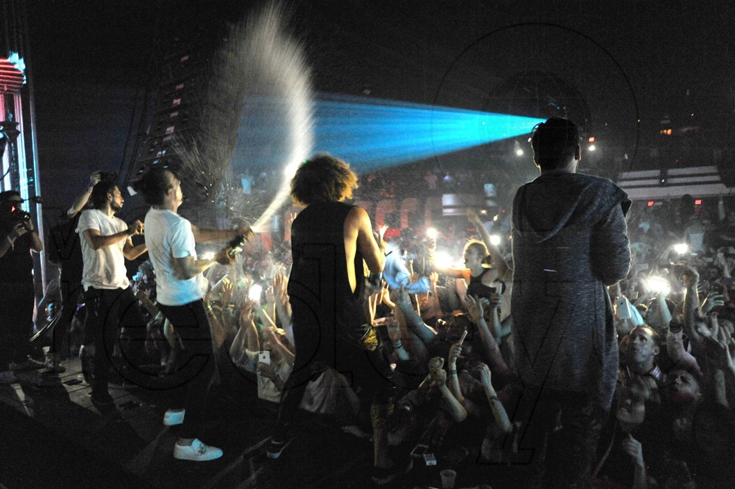 26-Dimitri Vegas, Like Mike, & Red Foo LIVE1_new