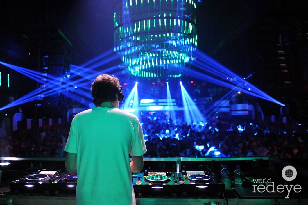 58-Lost Frequencies DJing12_new