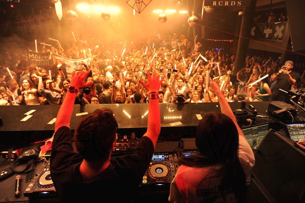 7-Martin Garrix & Steve Aoki djing3