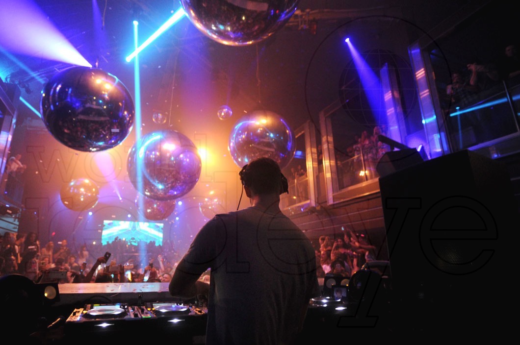 43-Calvin Harris djing8_new