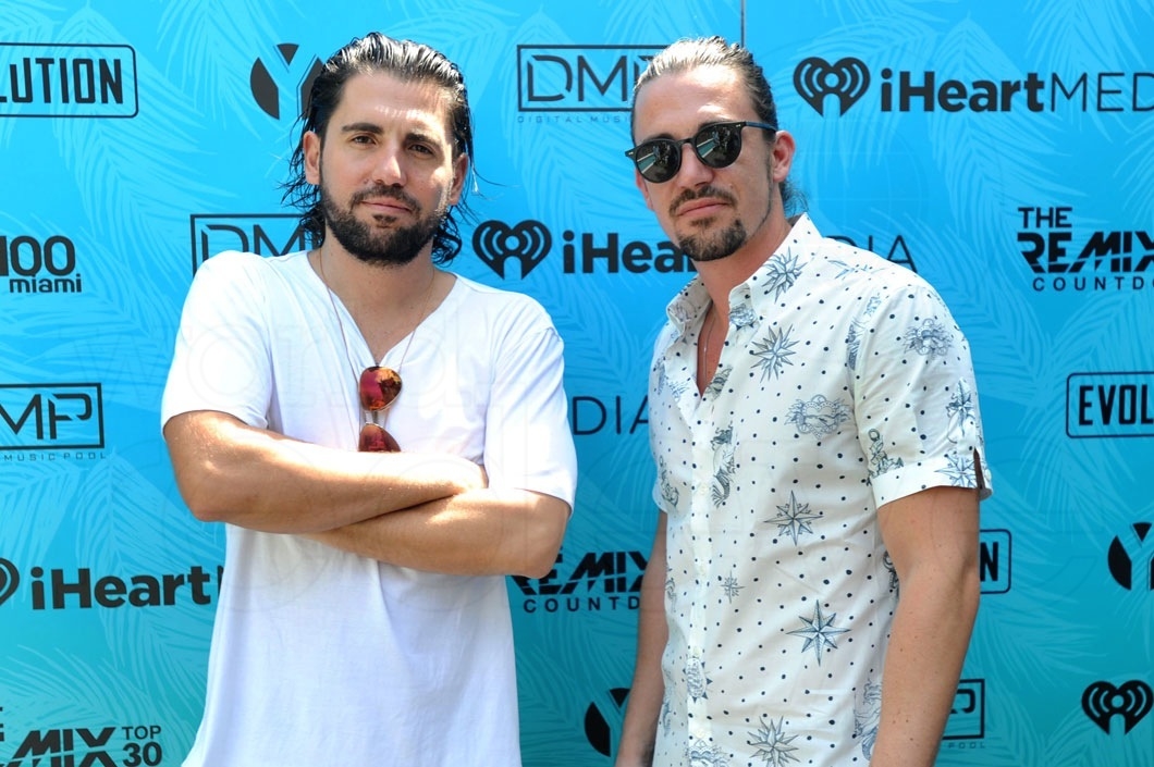 39-Dimitri Vegas & Like Mike1