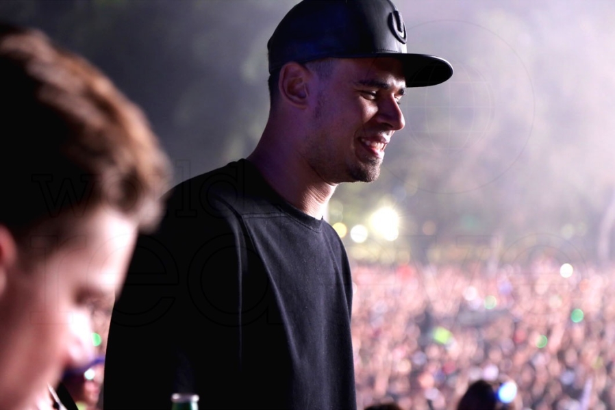 8-Afrojack2