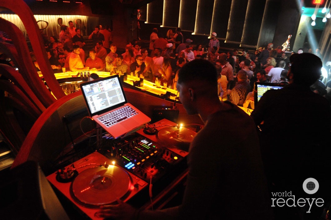 12-Aliyo DJing_new