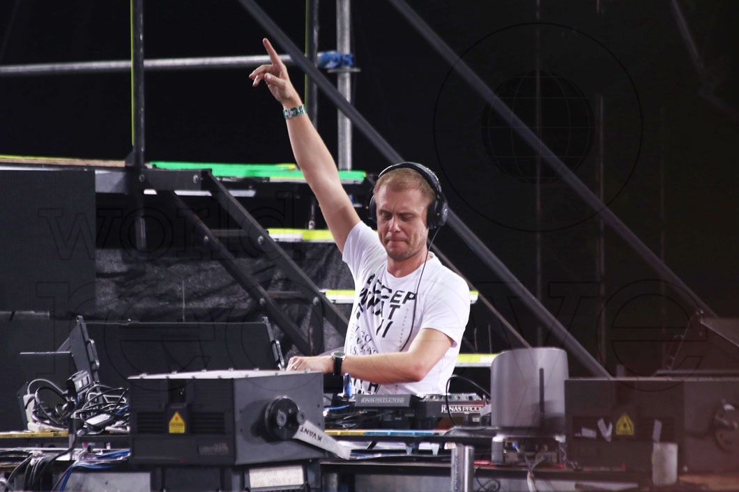 49-Armin Van Buuren22_new