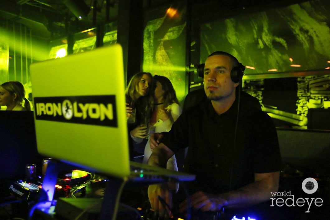 19-DJ Iron Lyon22_new