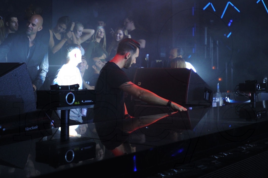 35.3-Cedric Gervais djing41