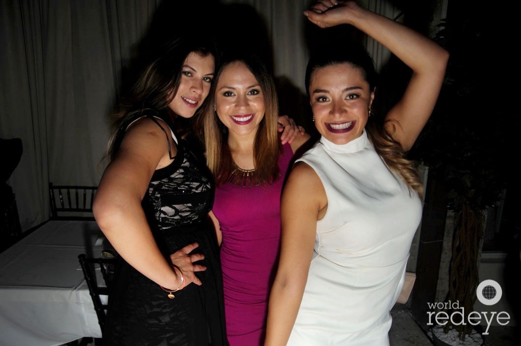 23.6-28-Karla Jaimes, Adriana Medrano, & friend1